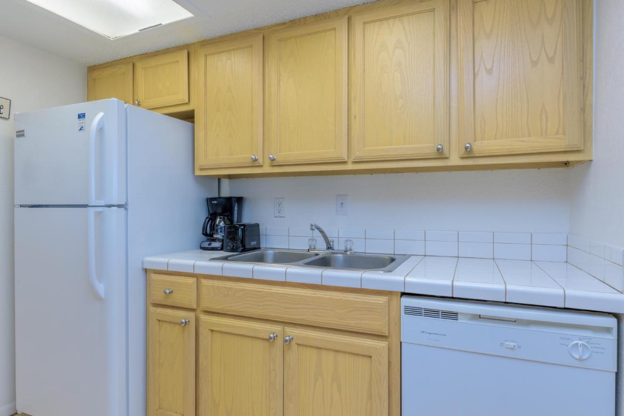 Tiki 202 Apartment เซาท์ปาเดรไอส์แลนด์ ภายนอก รูปภาพ